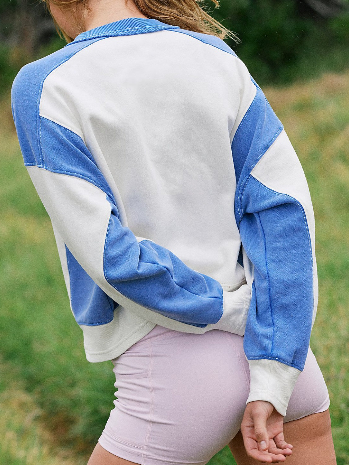 Round Neck Long Sleeve Sweatshirt