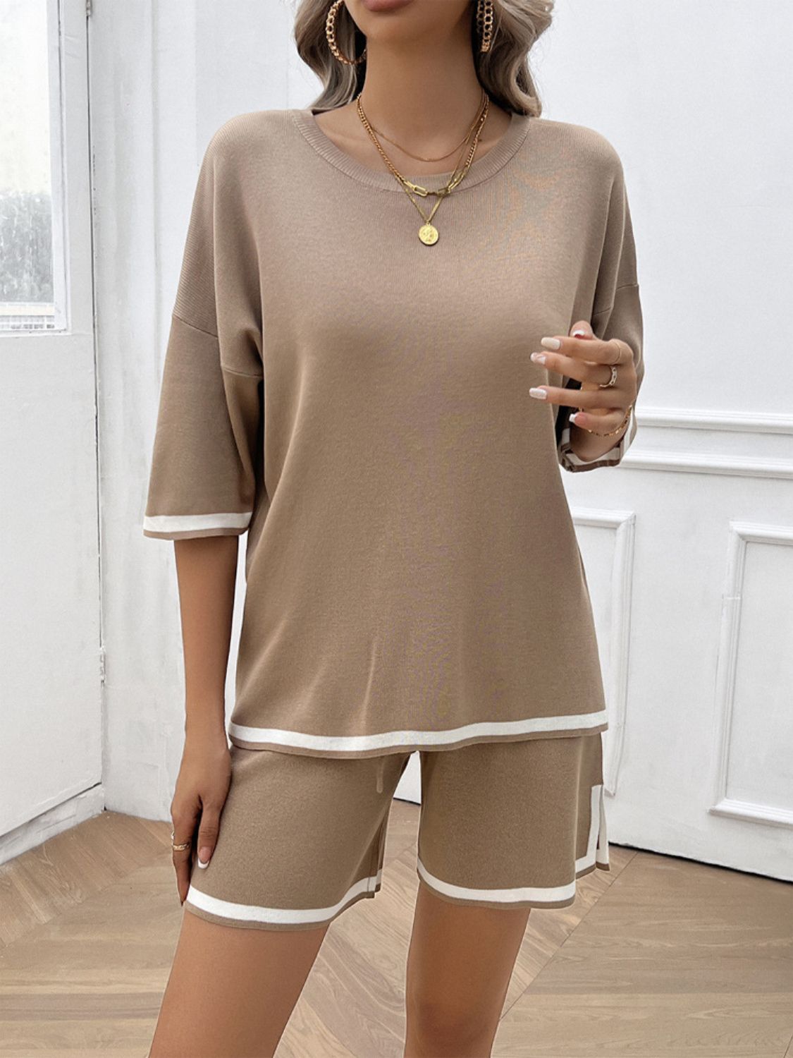 Trim Round Neck Top and Shorts Set