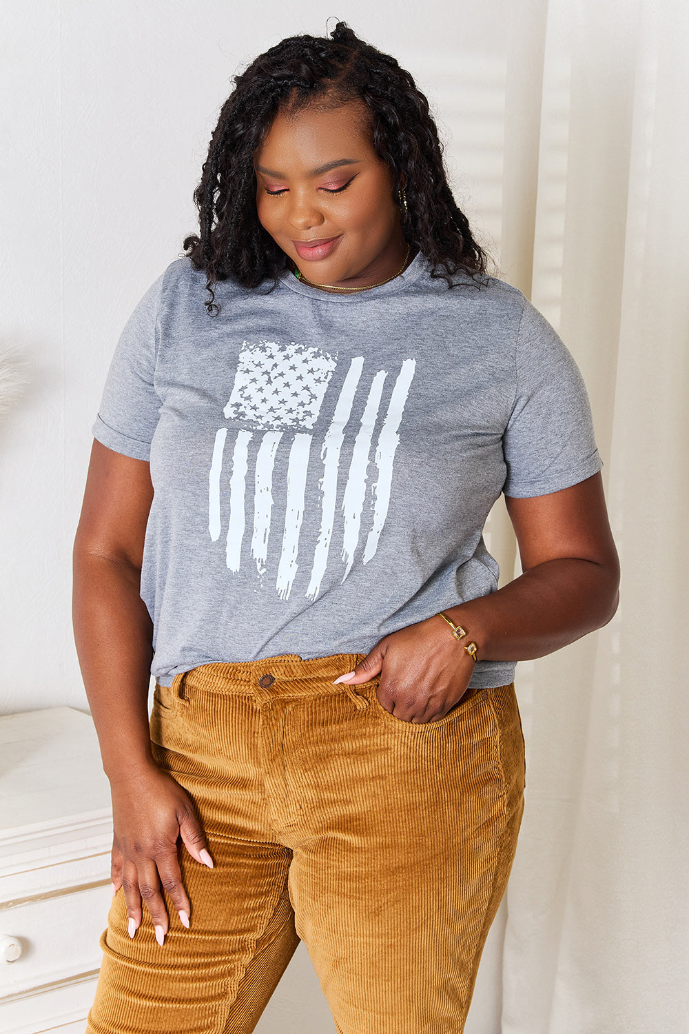 US Flag Graphic Cuffed Sleeve T-Shirt